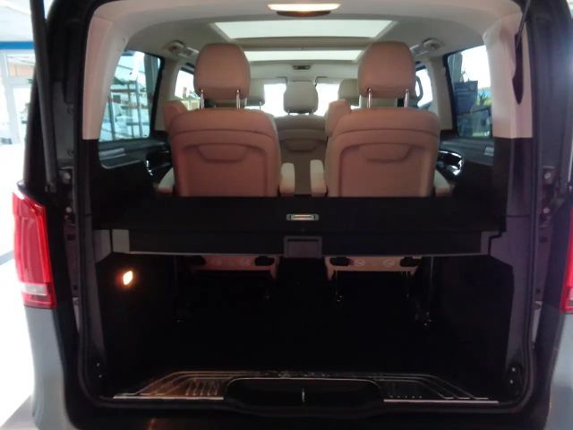 Mercedes-Benz V 300 AMG Line Limousine Lang