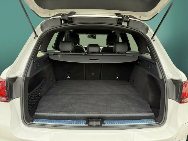 Mercedes-Benz GLC 300 4MATIC AMG Line