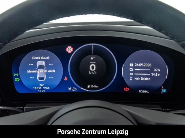 Porsche Macan 4