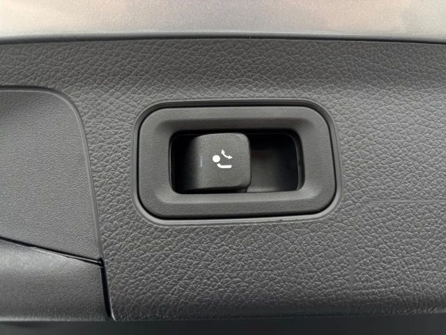 Mercedes-Benz A 200 Progressive