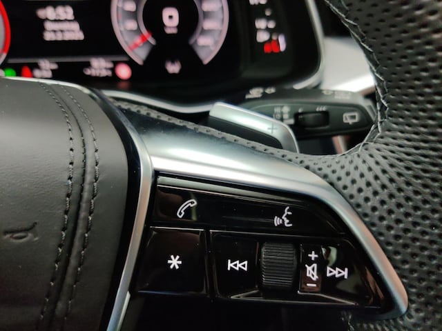 Audi A6 50 TDI Avant Quattro S-Line