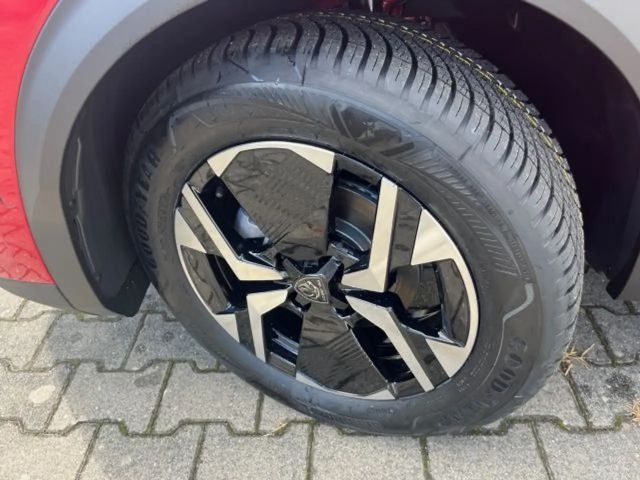 Peugeot 2008 Allure Pack PureTech