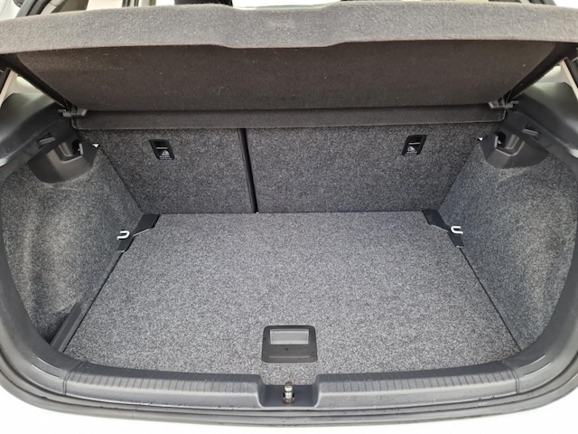 Volkswagen Polo VI 1.0 KlimaA SHZ Navi