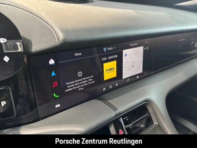 Porsche Taycan 4 Cross Turismo
