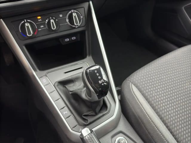 Volkswagen Taigo 1.0 TSI DSG Life