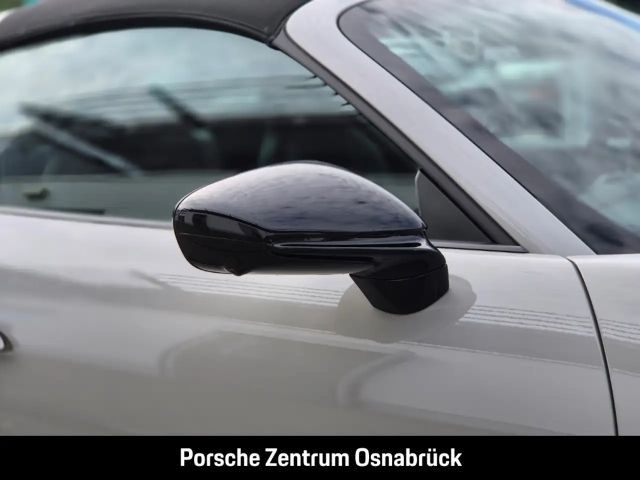 Porsche 992 4 Coupé GTS Targa