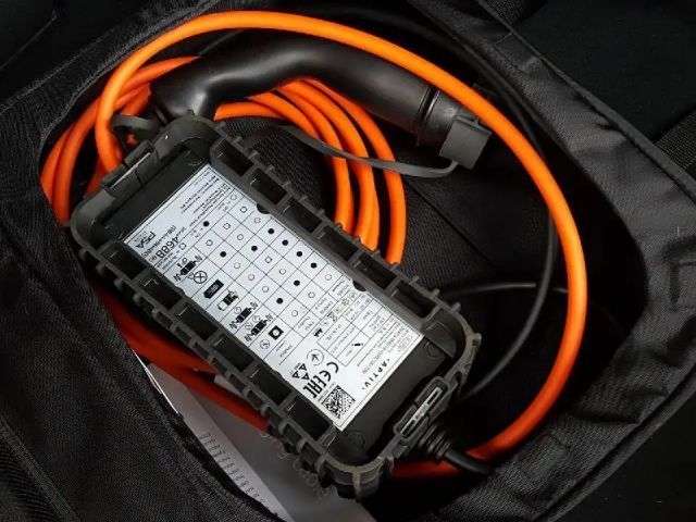 Peugeot E-208 GT-Line