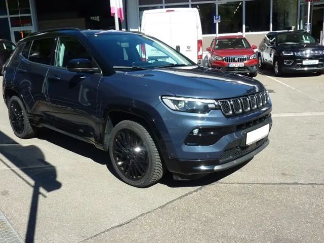 Jeep Compass Hybrid