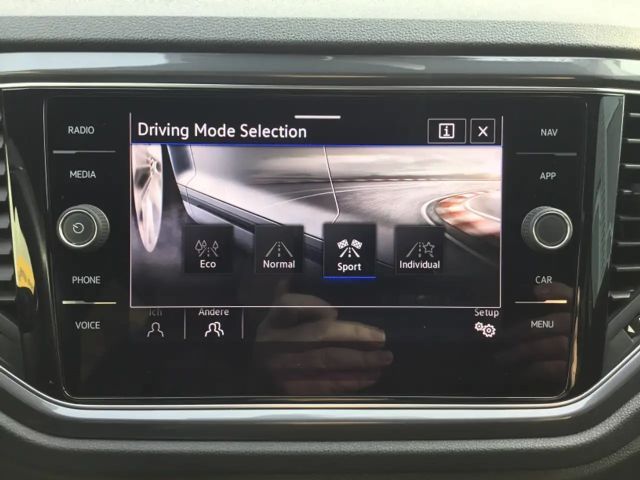 Volkswagen T-Roc Sport