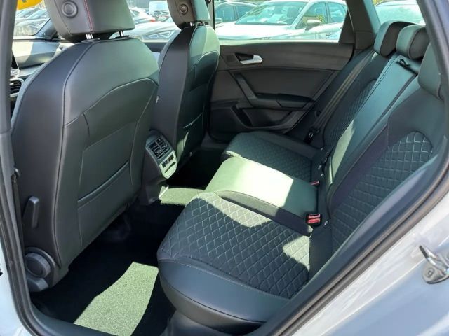 Seat Leon 1.5 eTSI DSG FR-lijn