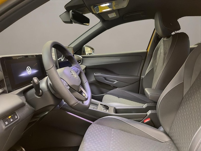 Volkswagen T-Roc 1.5 eTSI