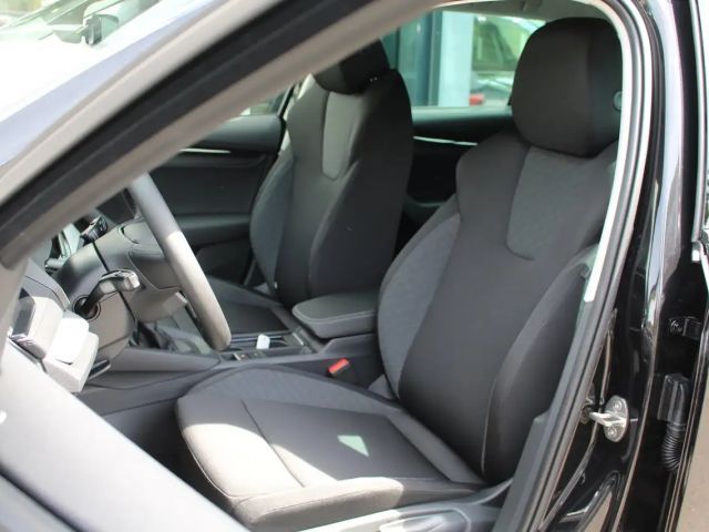 Skoda Octavia Essence TSI