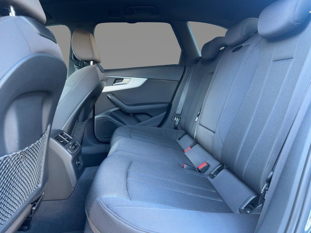Audi A4 45 TFSI Avant Quattro S-Tronic