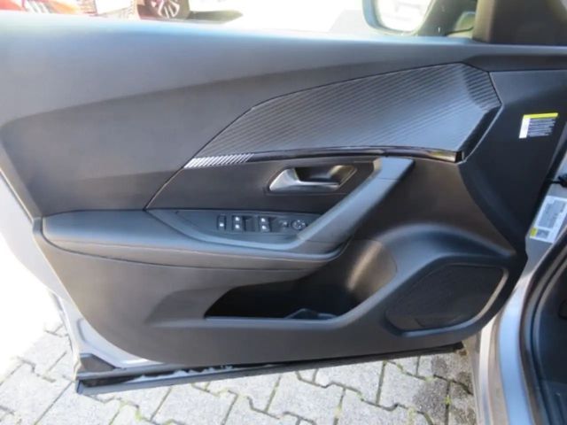 Peugeot 2008 Allure Pack BlueHDi EAT8