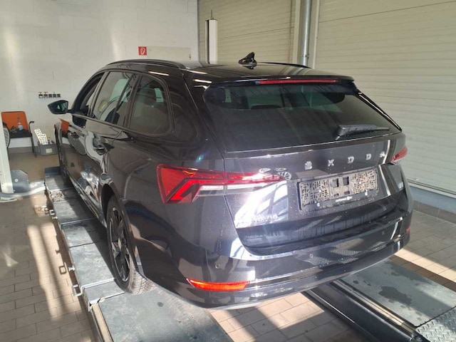 Skoda Octavia 1.4 TSI Ambition Combi iV