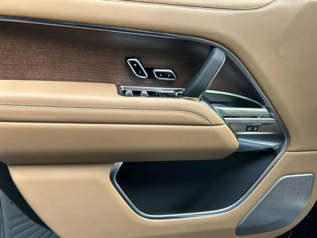 Land Rover Range Rover Autobiography P530