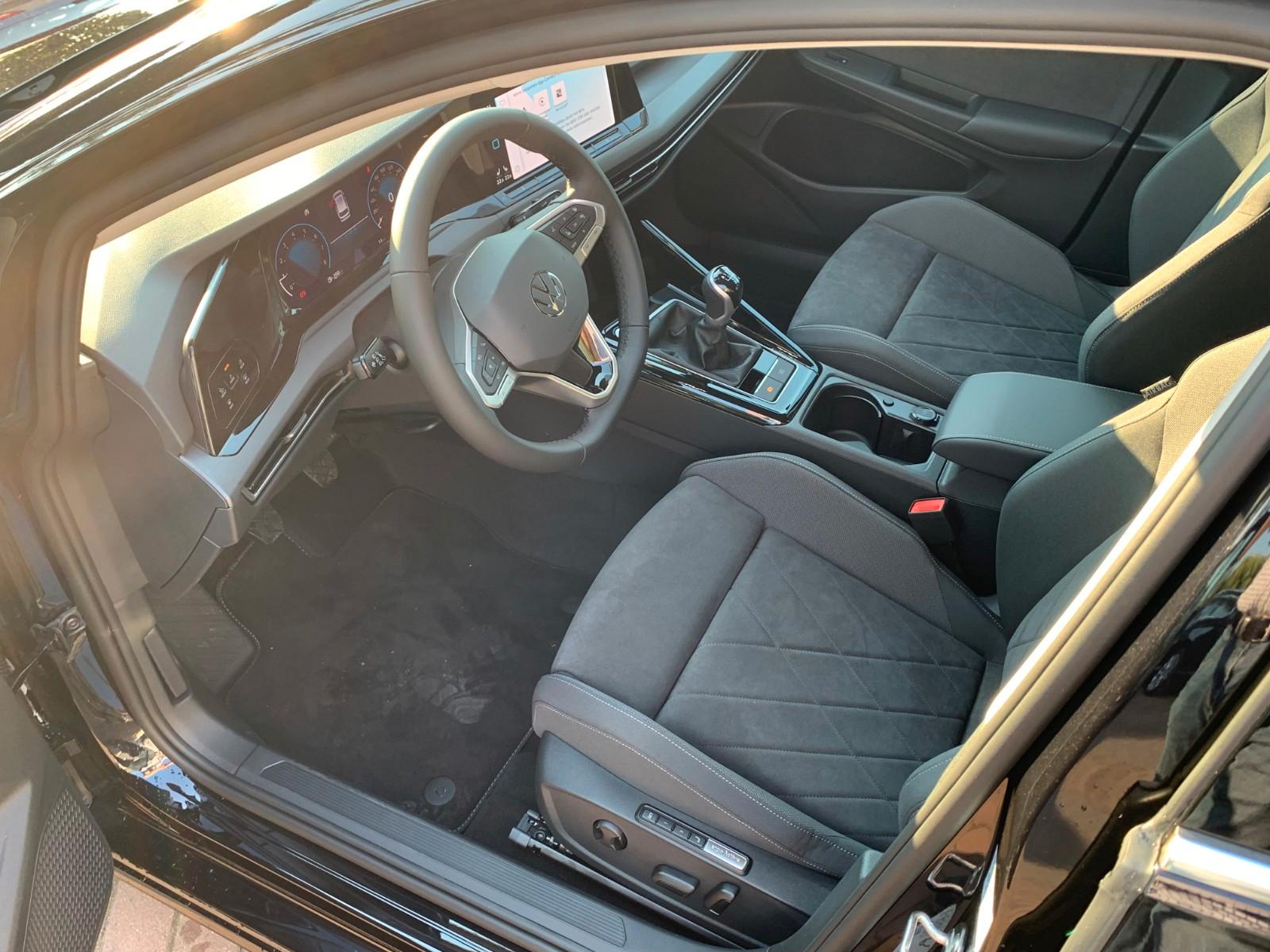 Volkswagen Golf 1.5 TSI Golf VIII Variant