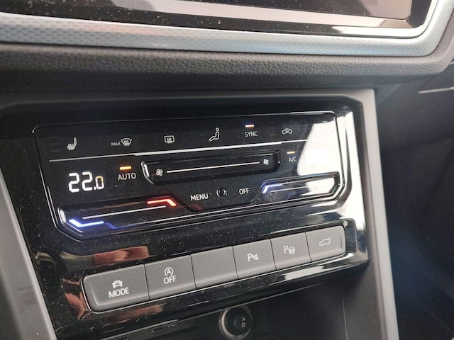 Volkswagen Touran 1.5 TSI DSG