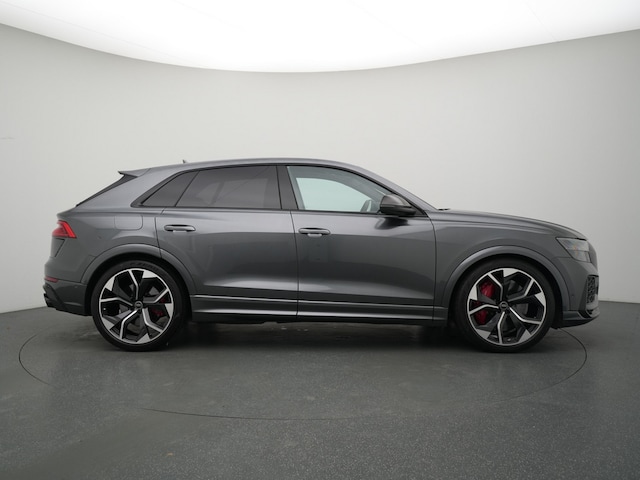 Audi RS Q8 Quattro