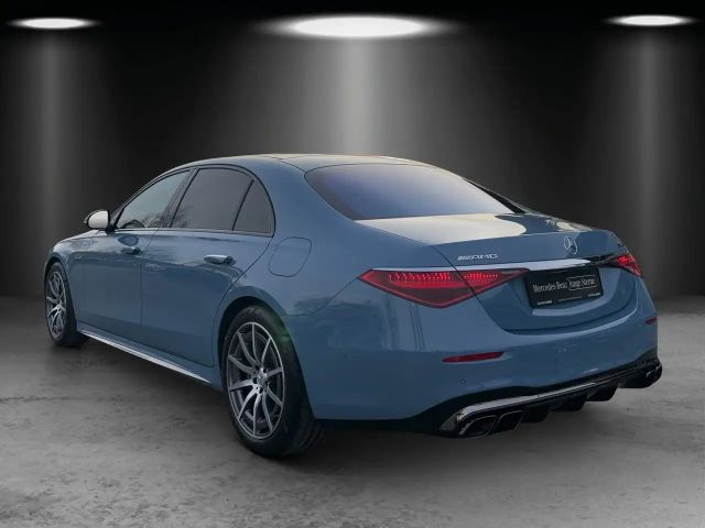 Mercedes-Benz AMG S Sedan