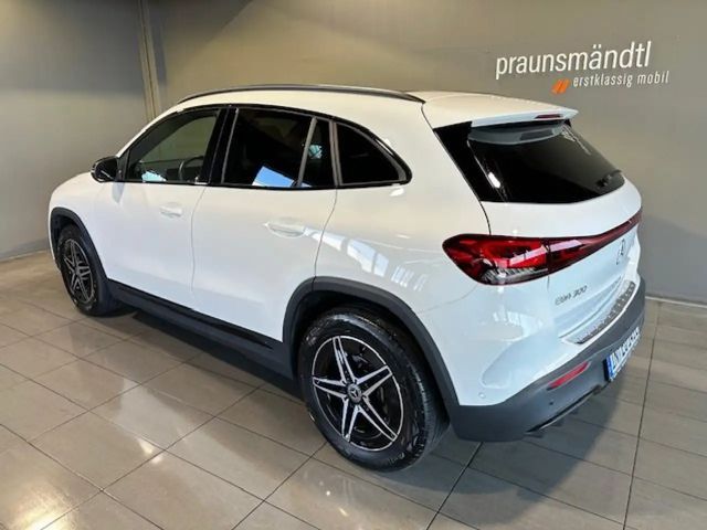Mercedes-Benz EQA 300 4MATIC AMG Line