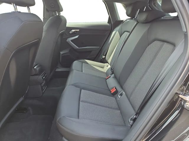 Audi A3 35 TFSI S-Tronic Sedan