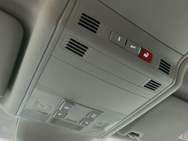 Volkswagen Touran 1.5 TSI DSG