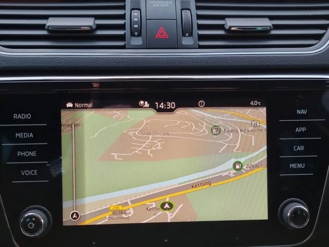 Skoda Superb Ambition Combi iV