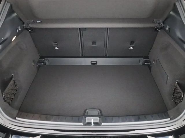 Mercedes-Benz GLA 180 Progressive