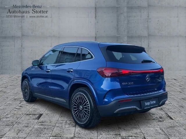 Mercedes-Benz EQA 300 4MATIC AMG Line