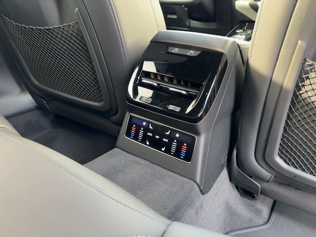 Audi A6 e-tron Avant Quattro