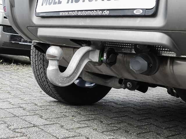 Land Rover Defender 110 Dynamic HSE