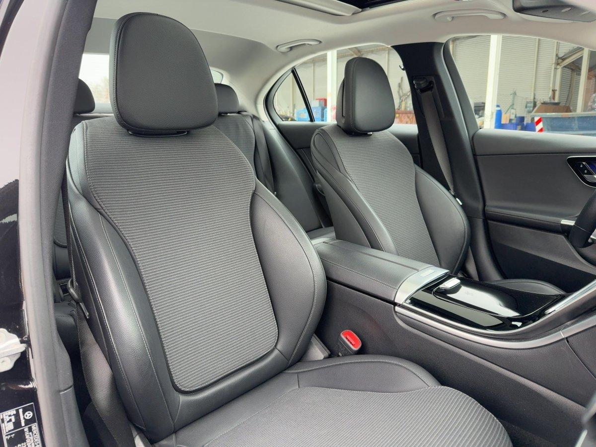 Mercedes-Benz C 220 AVANTGARDE C 220 d Sedan