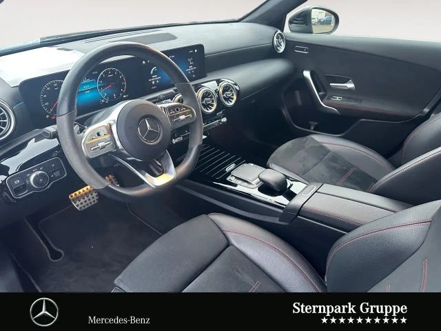 Mercedes-Benz A 250 AMG Line