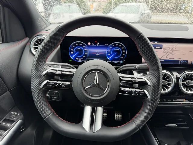 Mercedes-Benz EQA 350 4MATIC AMG Line