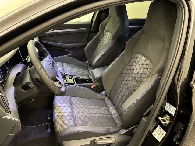 Volkswagen Golf DSG Sport