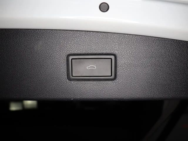 Volkswagen Tiguan 2.0 TSI Style