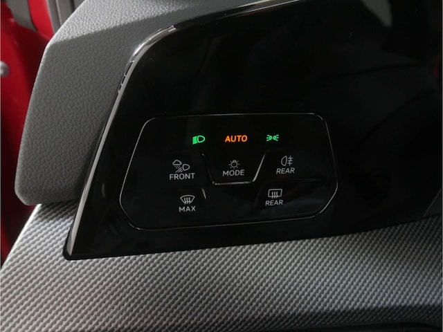 Volkswagen Golf 2.0 TSI