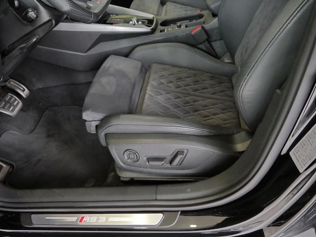 Audi RS3 Quattro S-Tronic Sedan