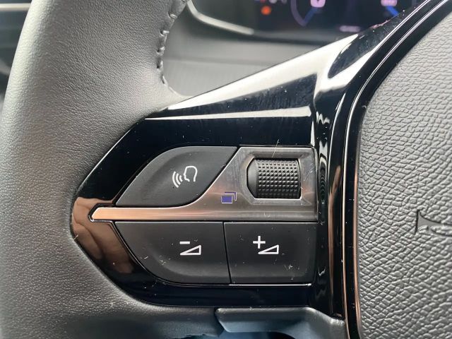 Peugeot 2008 Allure Pack