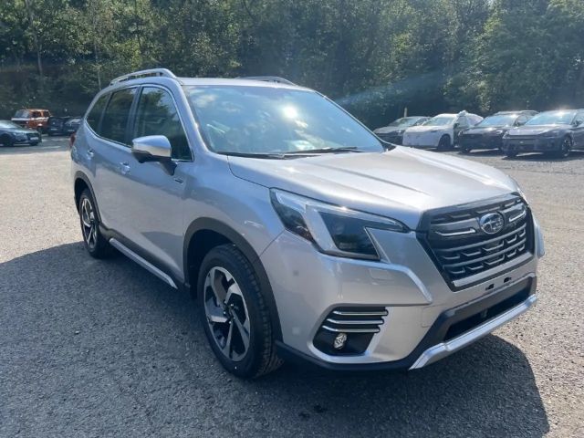 Subaru Forester Platinum 2.0ie Mild-Hybrid NAVI LEDER