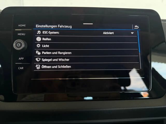 Volkswagen T-Cross 4Me TSI