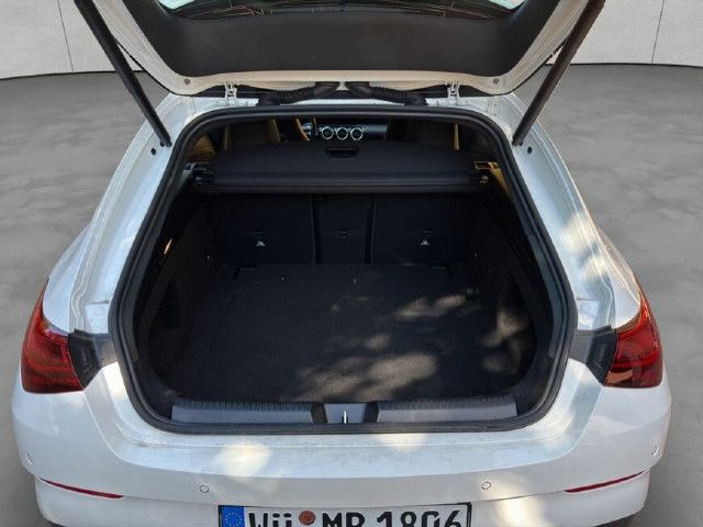 Mercedes-Benz CLA 180 Shooting Brake