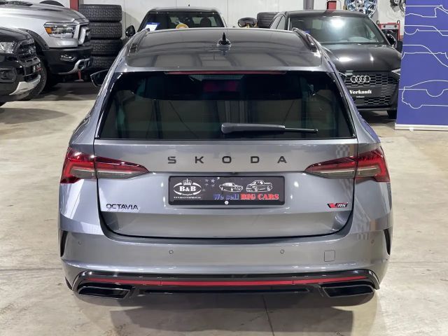 Skoda Octavia 2.0 TSI Combi RS