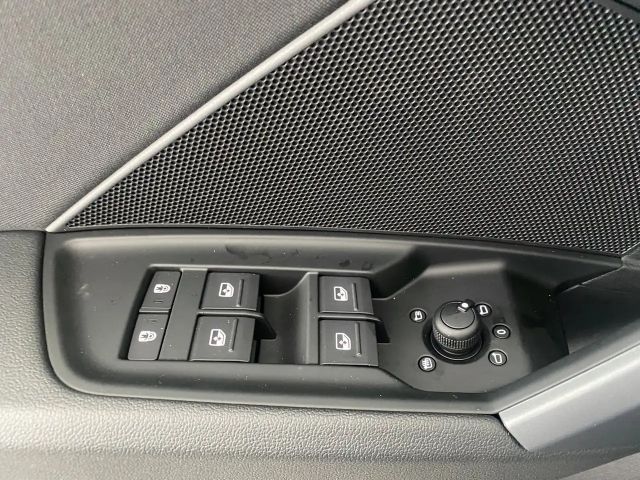 Audi A3 30 TFSI Sedan