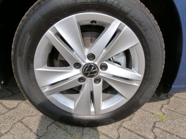Volkswagen Golf 1.5 TSI Life