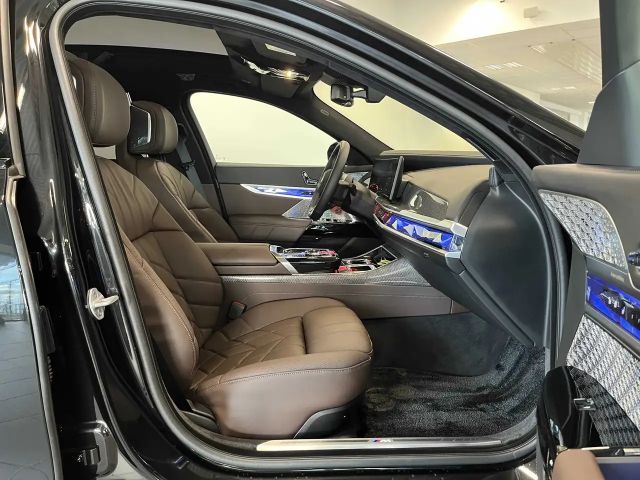 BMW i7 M-Sport M70 Sedan xDrive