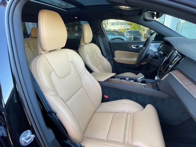 Volvo S60 AWD Dark Ultimate