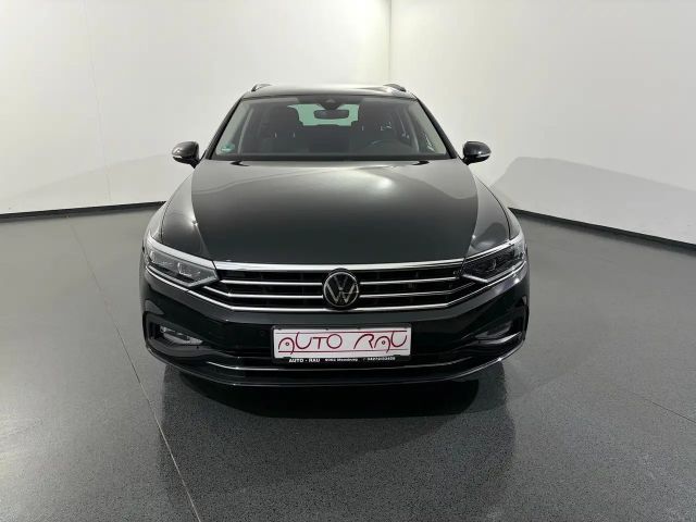 Volkswagen Passat 2.0 TDI Business DSG Variant