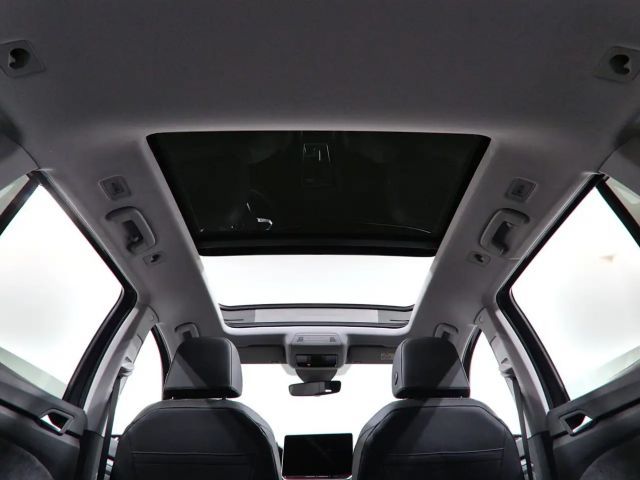 Volkswagen Golf 1.5 eTSI DSG Style Variant